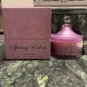 D.L. & Co. Spring Eden Candle
